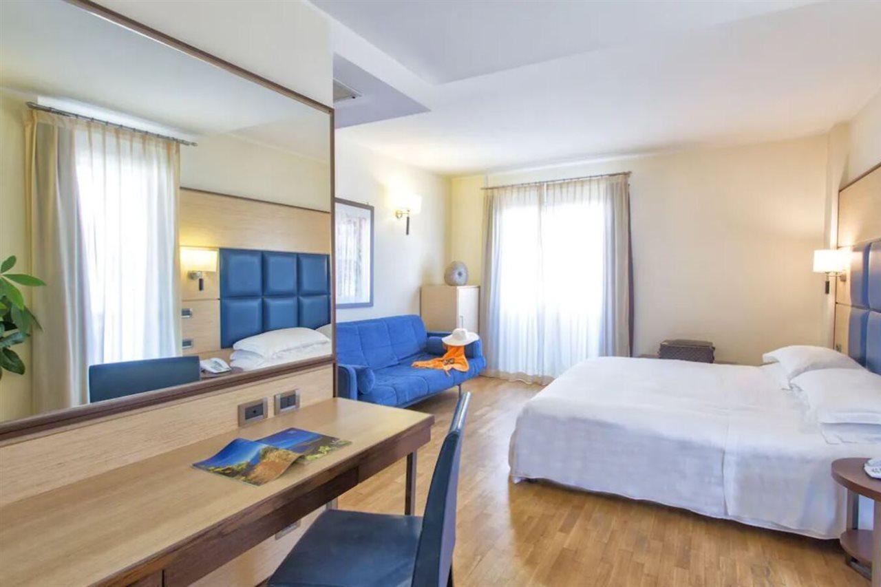 Virgilio Grand Hotel Sperlonga Exterior photo
