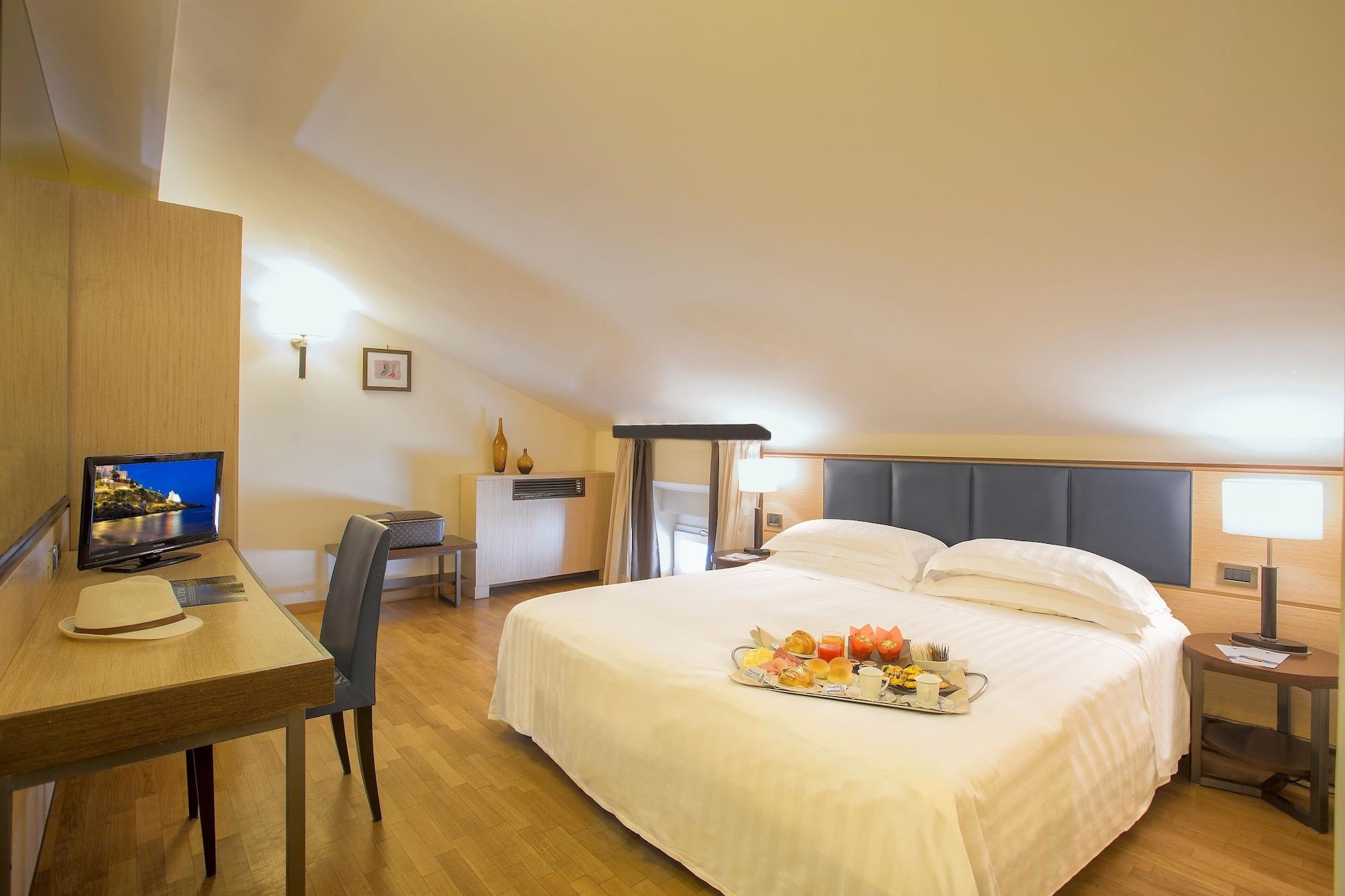 Virgilio Grand Hotel Sperlonga Exterior photo