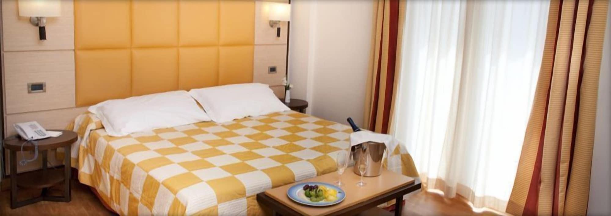 Virgilio Grand Hotel Sperlonga Exterior photo
