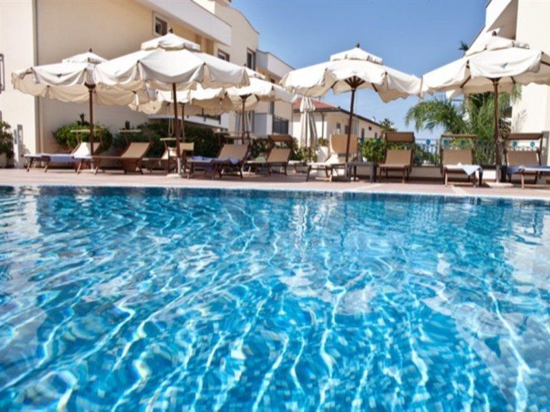 Virgilio Grand Hotel Sperlonga Exterior photo